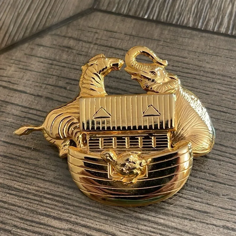 Vintage Premier Designs Noah’s Ark Pin - Pendant “Two by Two”